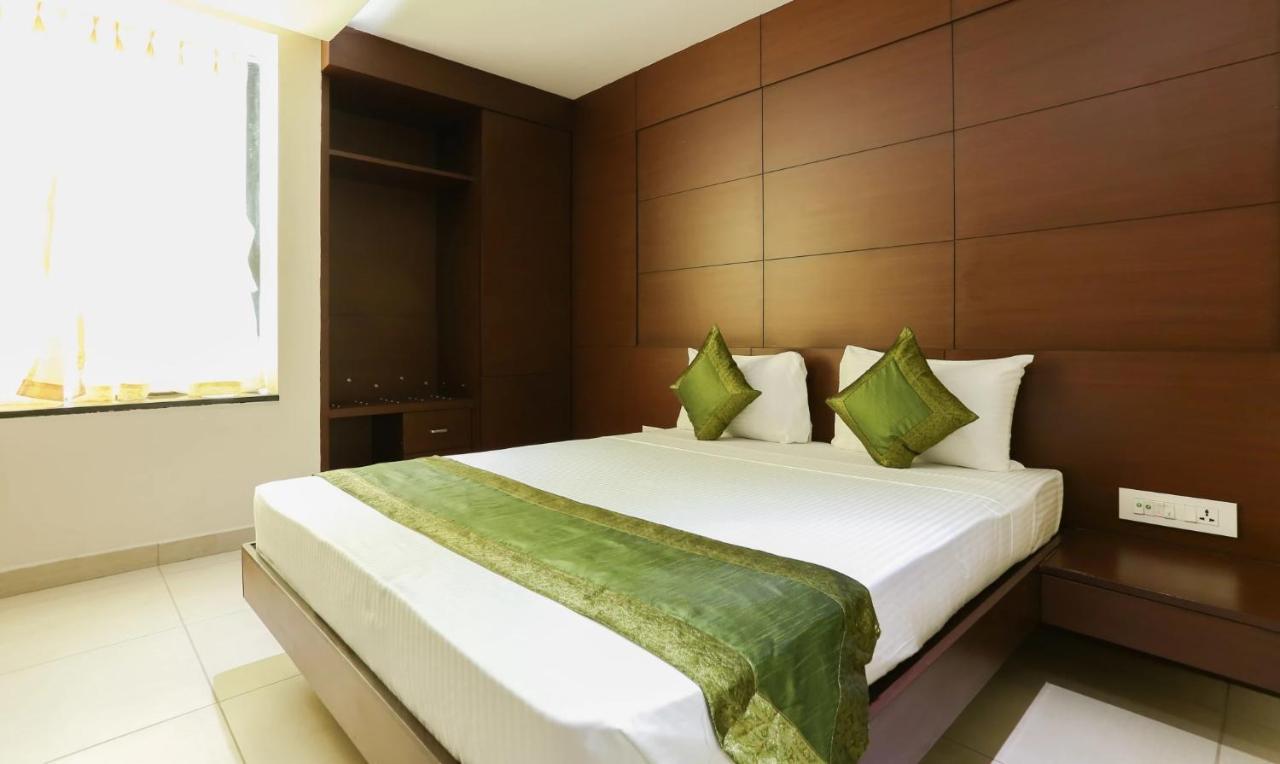 Venkys Stay Inn Udupi Exteriör bild